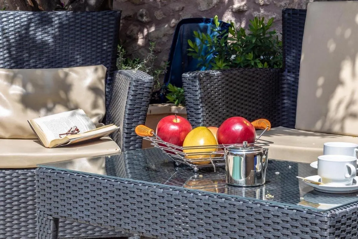 Superb House 200M From The Center Of Pollensa By Renthousing Villa Spain