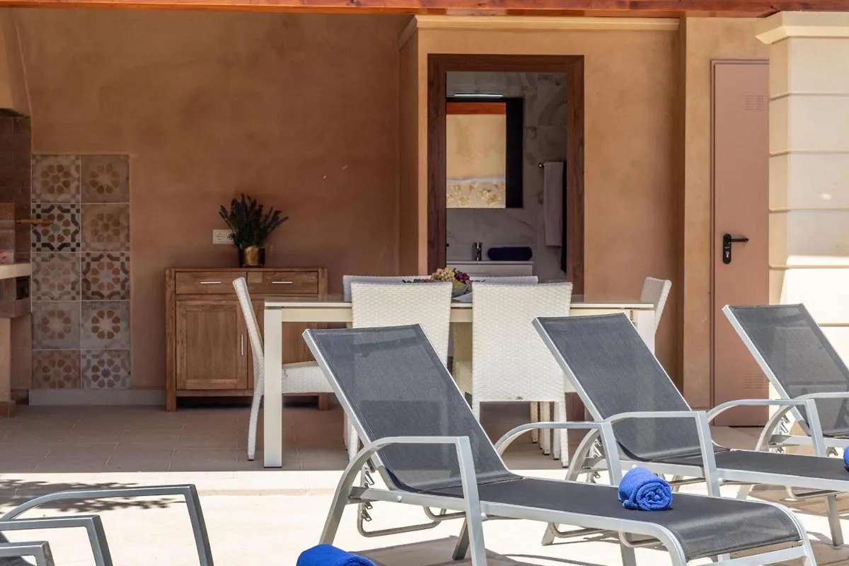 Superb House 200M From The Center Of Pollensa By Renthousing Villa Spain
