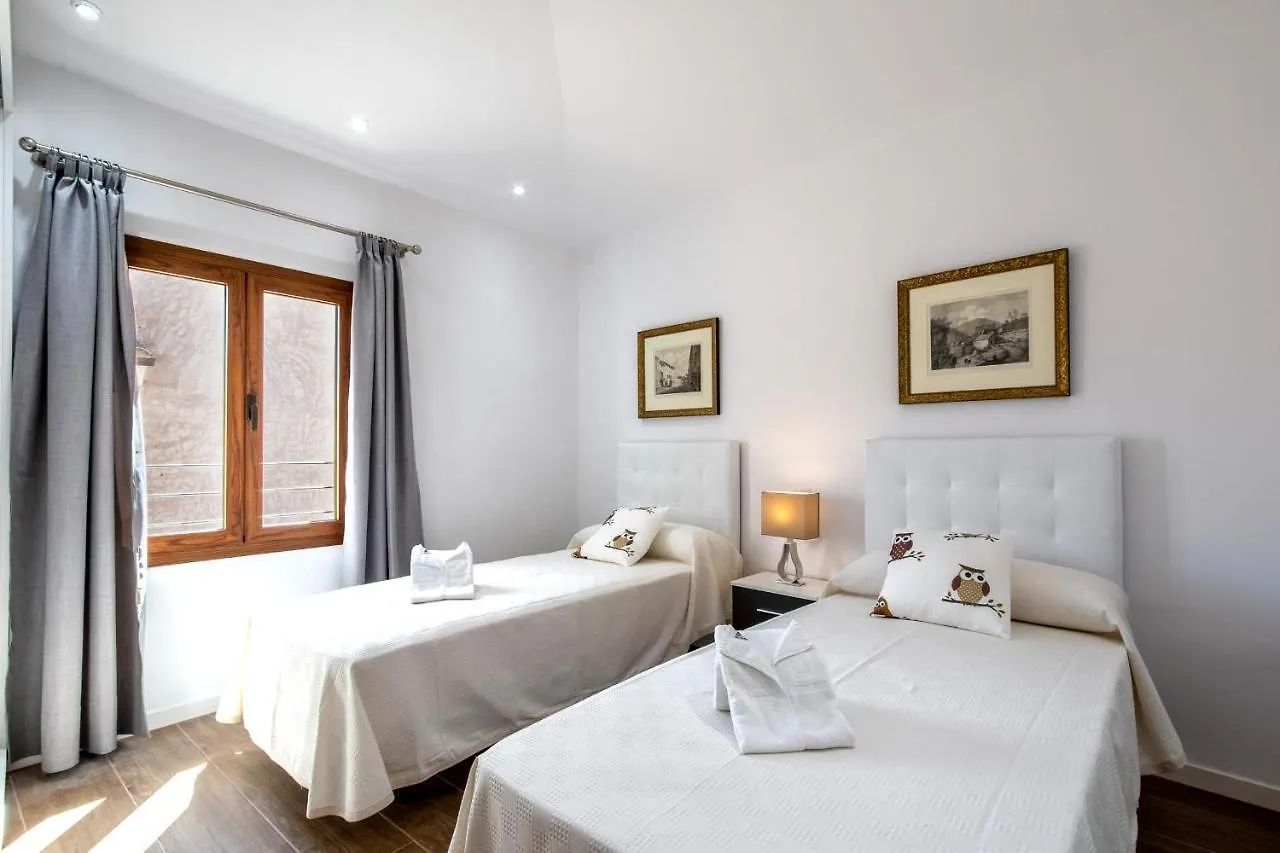 Holiday home Superb House 200M From The Center Of Pollensa By Renthousing Villa