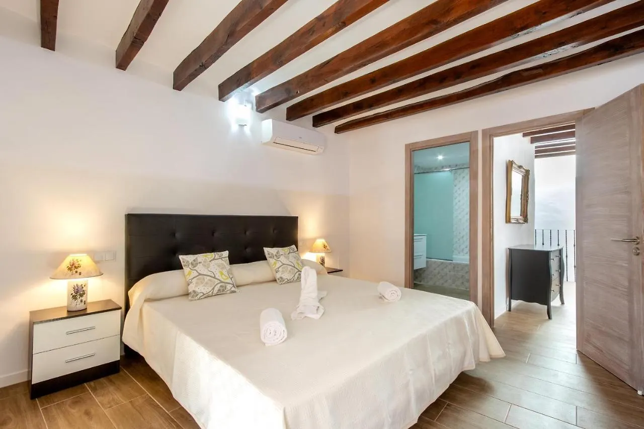 Holiday home Superb House 200M From The Center Of Pollensa By Renthousing Villa